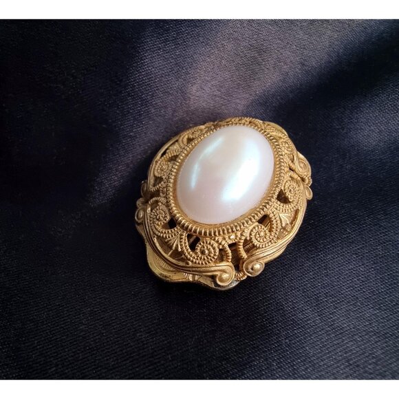 Vintage MIRIAM HASKELL 1950s Signed Faux Pearl Brooch Pin - Picture 1 of 6